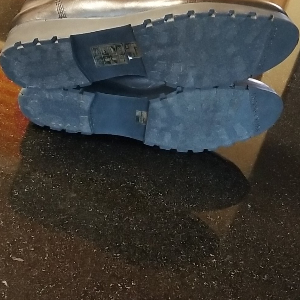 Michael Kors Boot - Picture 7 of 11